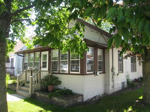 2425 14th, Two Rivers, WI 54241 photo 1