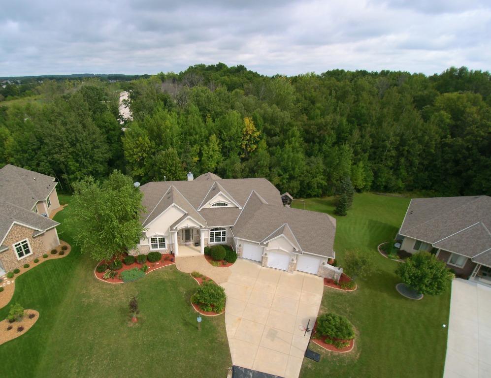 2370 Brookside Dr, Jackson, WI 53037 photo 1