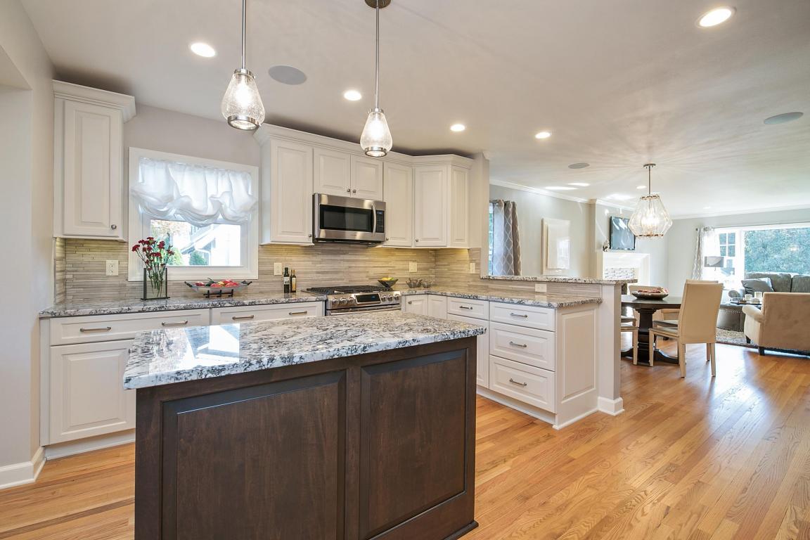 120 E Green Tree, Fox Point, WI 53217 photo 1