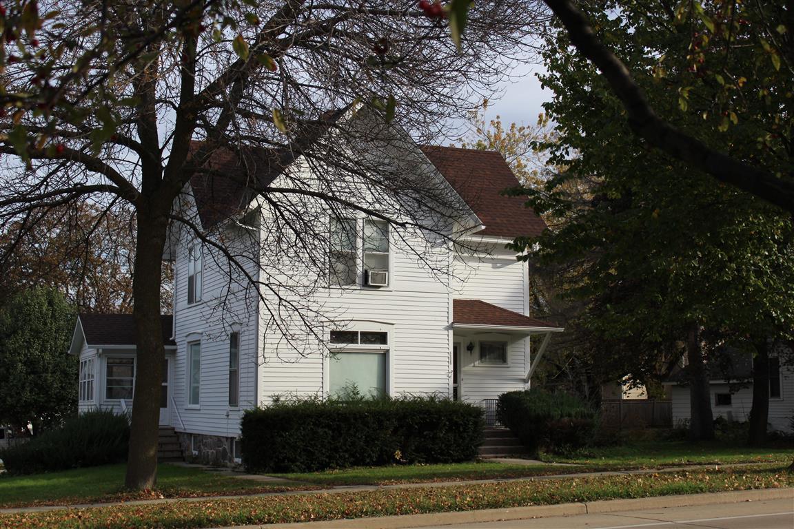 206 E Main St, Cambridge, WI 53523 photo 1
