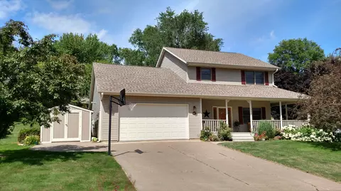 421 August Hls, La Crescent, MN 55947 photo 1