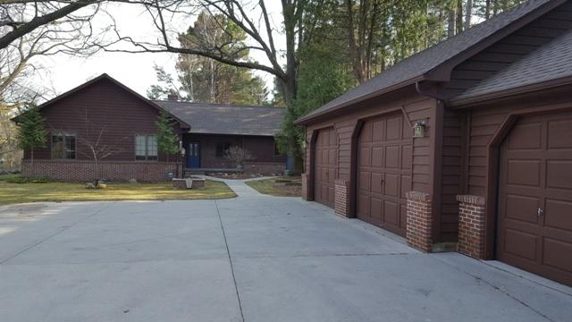 2011 41st St, Two Rivers, WI 54241 photo 1