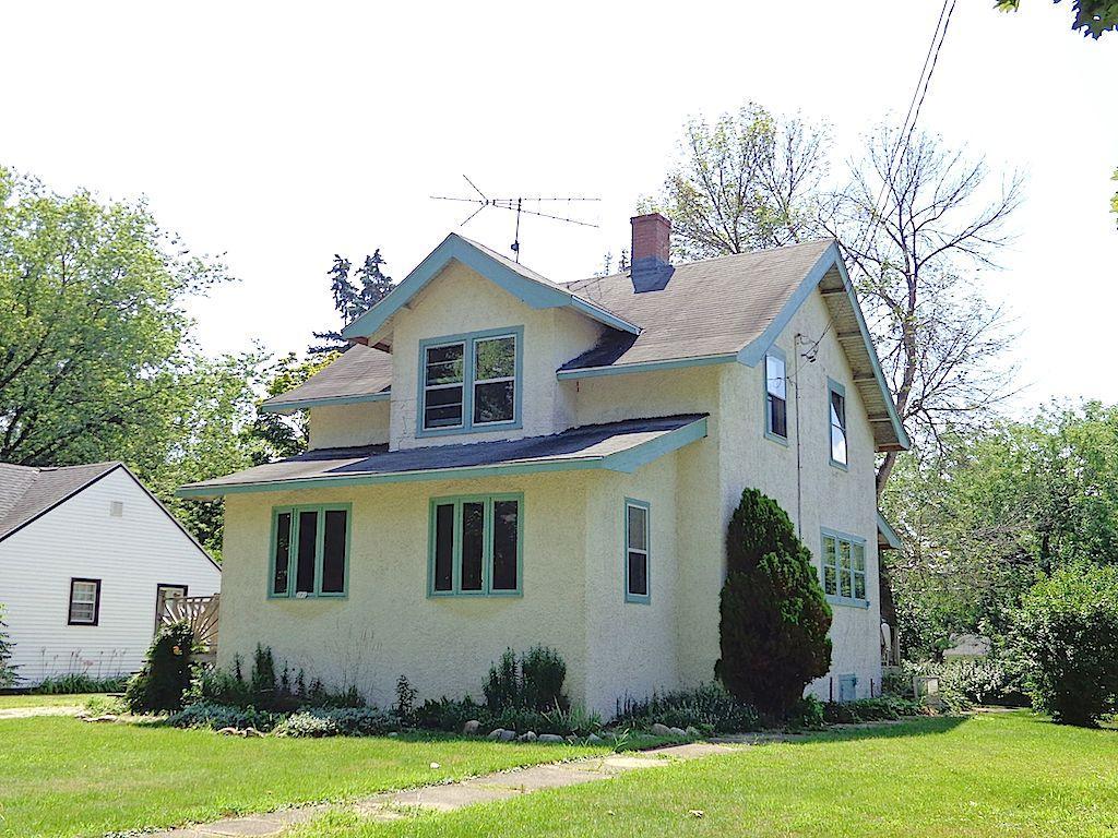 301 High St, Walworth, WI 53184 photo 1