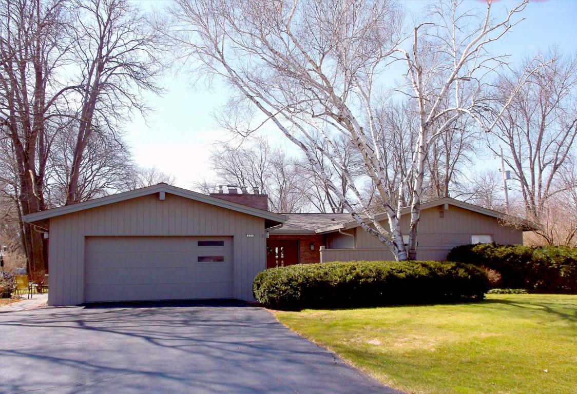 375 E Macarthur, Fox Point, WI 53217 photo 1