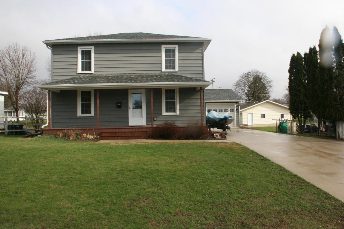 413 E Lincoln, Caledonia, MN 55921 photo 1