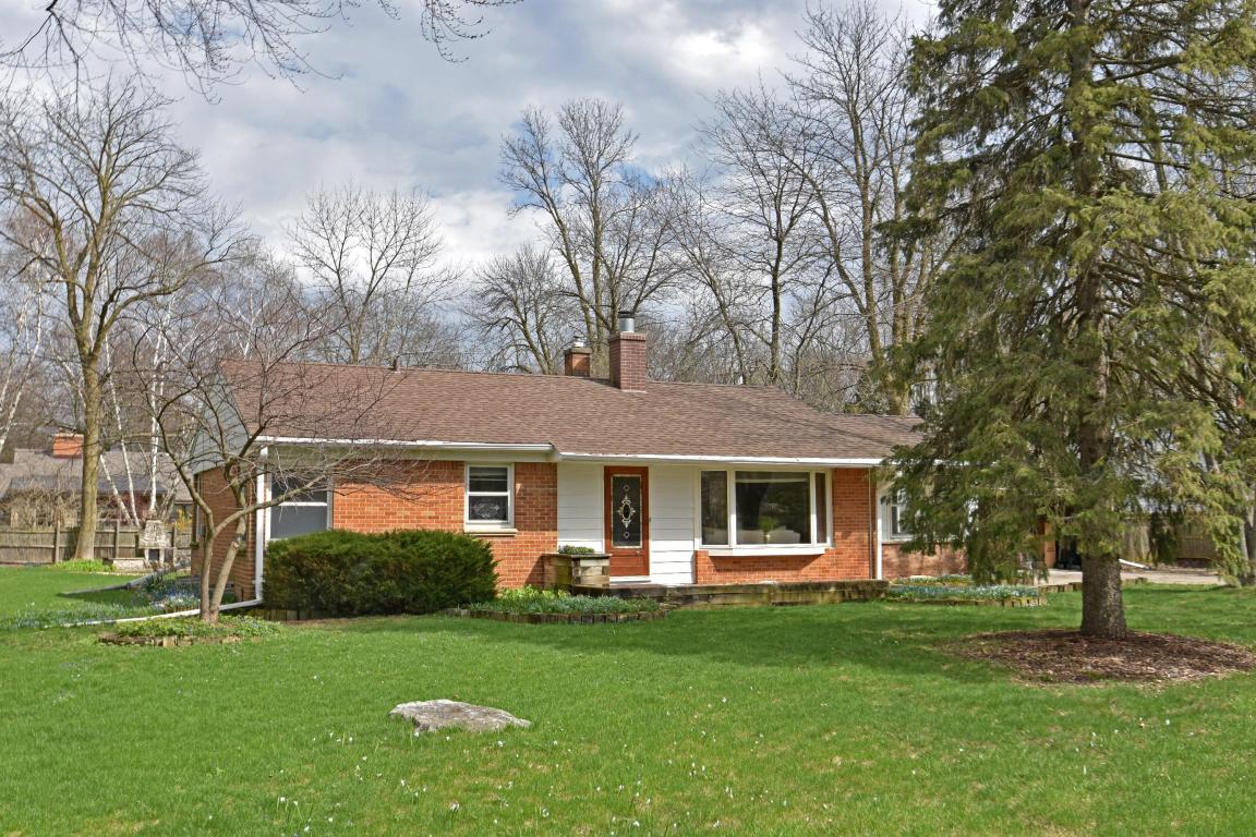 7632 N Bell Rd, Fox Point, WI 53217 photo 1