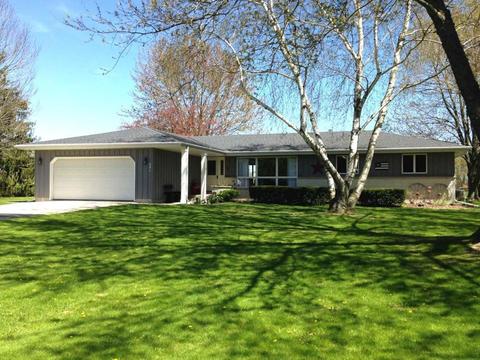 551 Clark, Cascade, WI 53011 photo 1