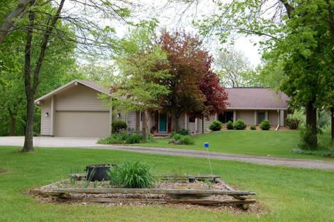 3363 Lakeview Rd, Colgate, WI 53017 photo 1