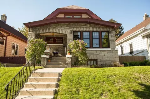 830 E Conway, Milwaukee, WI 53207 photo 1