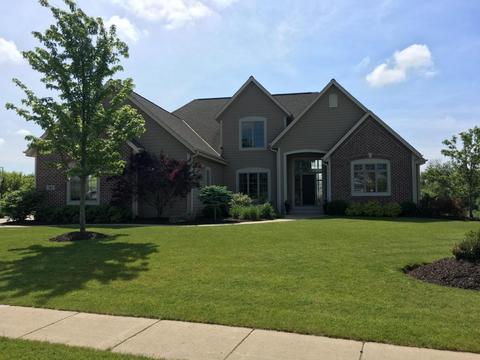 742 Pinehurst, Mukwonago, WI 53149 photo 1