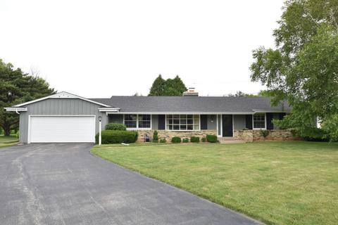 116 E Marti Ct, Bayside, WI 53217 photo 1