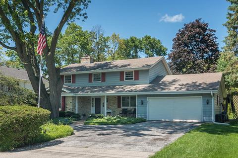 406 E Green Tree Rd, Fox Point, WI 53217 photo 1
