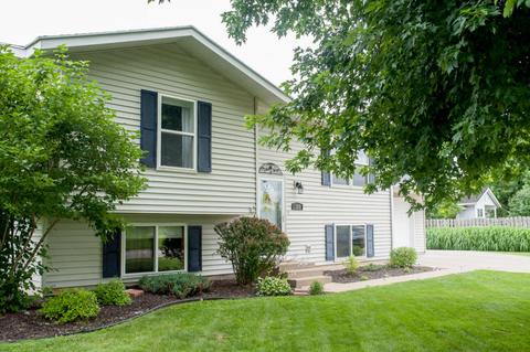 101 E Gaarder, Holmen, WI 54636 photo 1