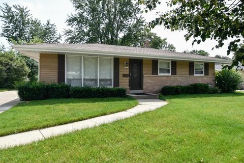 5867 Oriole, Greendale, WI 53129 photo 1