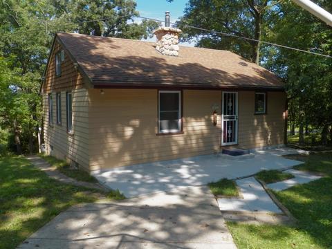 w302s10191 Oconee Dr, Mukwonago, WI 53149 photo 1