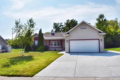 139 Baron Rd, Mukwonago, WI 53149 photo 1