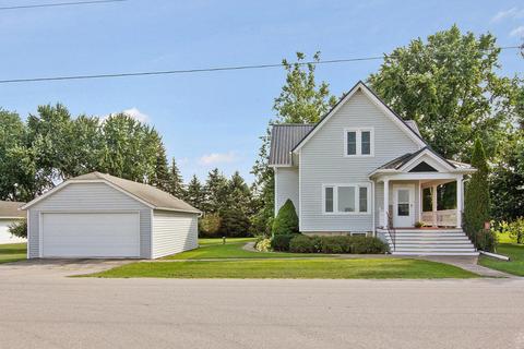 3228 Mill, Morrison, WI 54126 photo 1