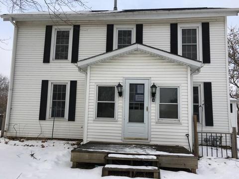 236 E 1st St, Waldo, WI 53093 photo 1