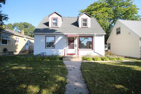 1632 E Howard Ave, Milwaukee, WI 53207 photo 1