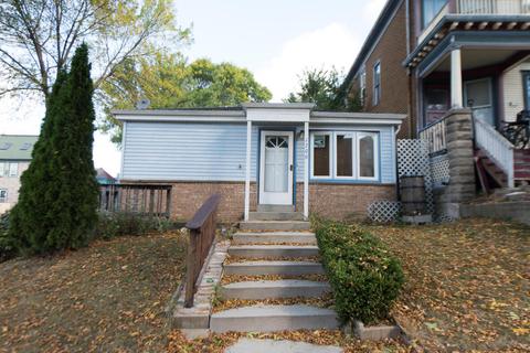 1700 E Thomas Ave, Milwaukee, WI 53211 photo 1