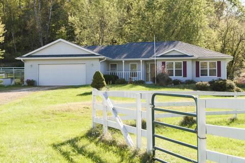 w4363 Drectrah Road, Barre, WI 54601 photo 1