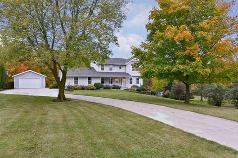 2784 Dry Gulch, Jackson, WI 53037 photo 1