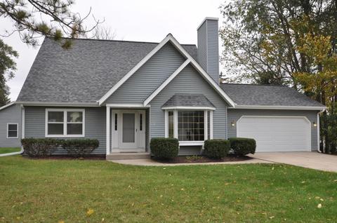 1511 2nd St, Delafield, WI 53018 photo 1