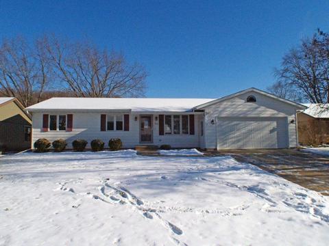 720 Pleasant, Onalaska, WI 54650 photo 1