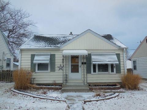 1702 E Howard, Milwaukee, WI 53207 photo 1