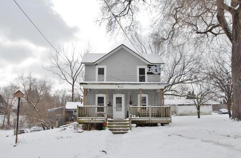 236 Leschinger St, Waterloo, WI 53594 photo 1