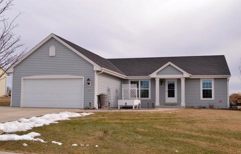 606 Lambert, Slinger, WI 53086 photo 1