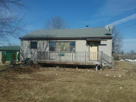 212 E 1st, Waldo, WI 53093 photo 1