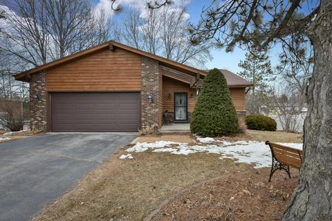 612 E Decorah, West Bend, WI 53095 photo 1