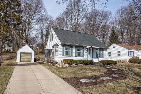 925 Post, Brookfield, WI 53005 photo 1