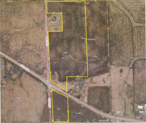 13512 Burlington, Paris, WI 53144