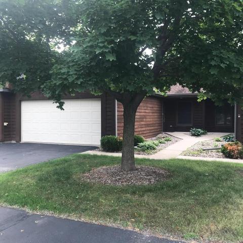 816 E River Dr, Omro, WI 54963 photo 1