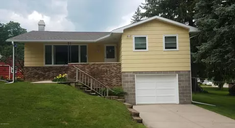 211 2nd, Spring Grove, MN 55974 photo 1