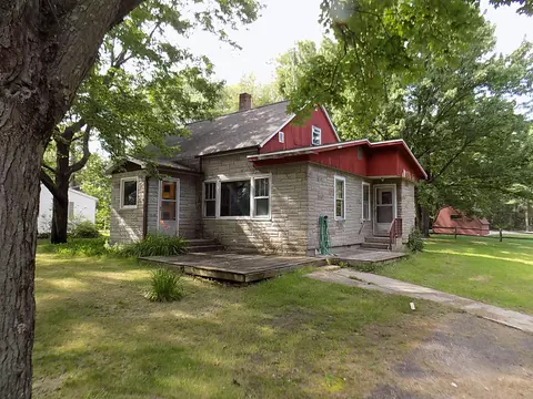 912 E Veteran, Suring, WI 54174 photo 1