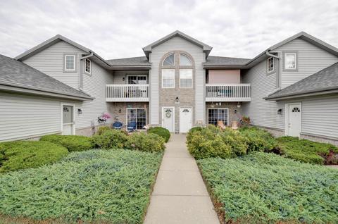 435 Betzer Rd #E, Delavan, WI 53115 photo 1