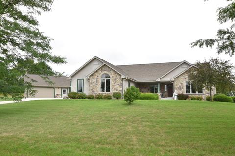 5166 Wildlife Vw, Wayne, WI 53002 photo 1