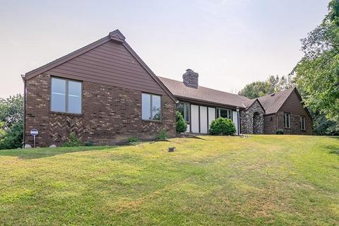 546 Douglas, Colgate, WI 53017 photo 1