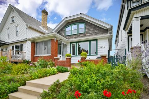 1816 E Bennett, Milwaukee, WI 53207 photo 1