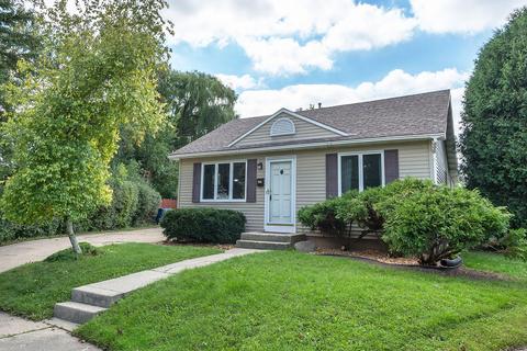 6151 W Stack Ct, Milwaukee, WI 53219 photo 1