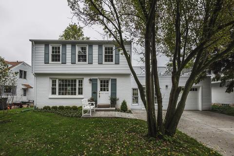 1024 E Hampton, Whitefish Bay, WI 53217 photo 1