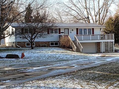 8095 Townline, Wayne, WI 53040 photo 1