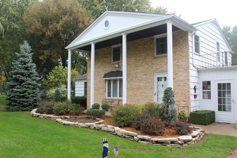 3230 N Oneida St, Appleton, WI 54911 photo 1