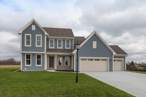 902 Bedford St, Eagle, WI 53119 photo 1