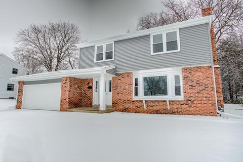 6446 Sycamore, Greendale, WI 53129 photo 1