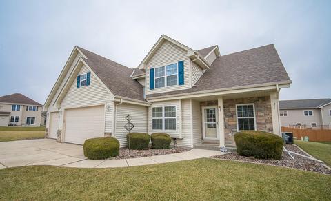 7676 W Windrush, Franklin, WI 53132 photo 1