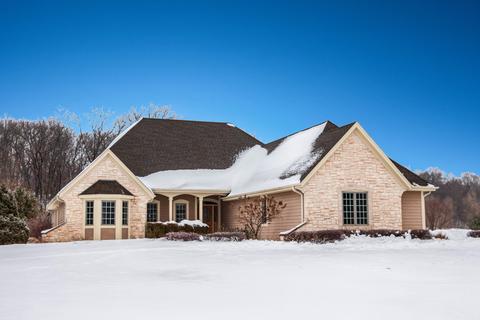 3792 Ridgeview Ct, Colgate, WI 53017 photo 1